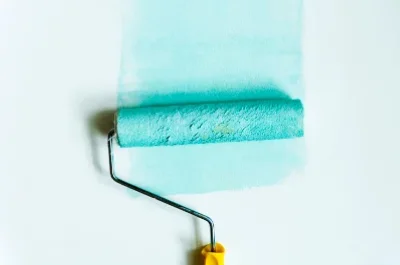 Peinture intérieure à Fresnay-l'Évêque — murs, plafonds et boiseries